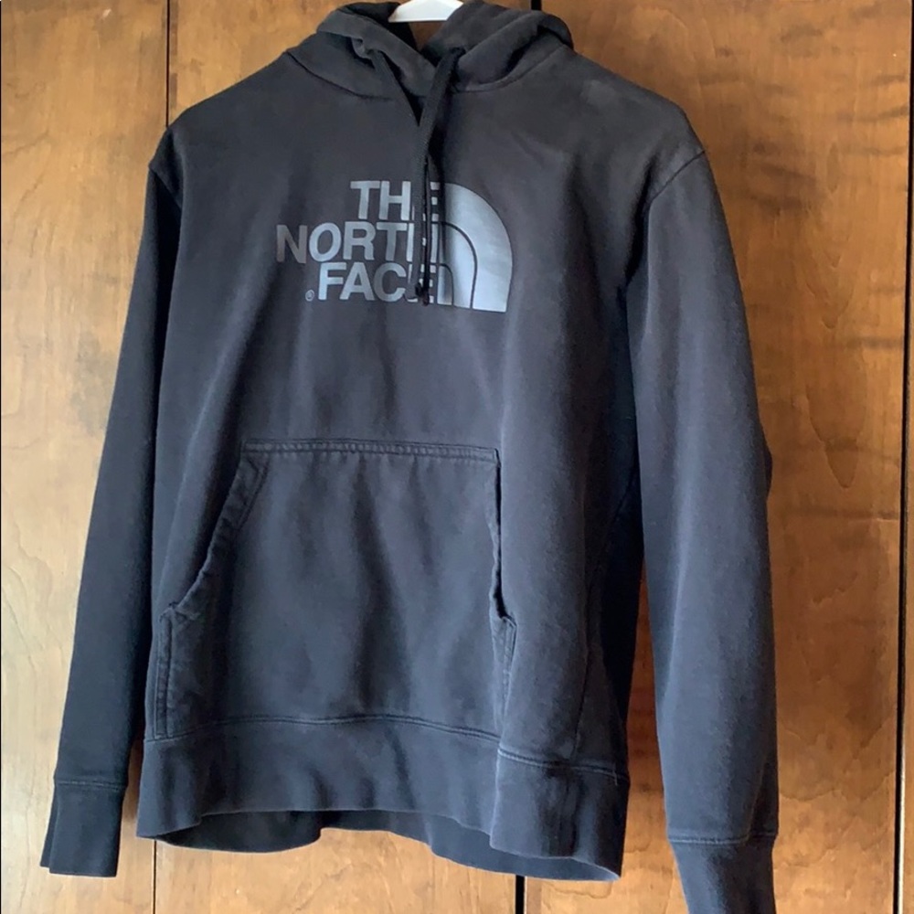 Men’s The North Face hoodie